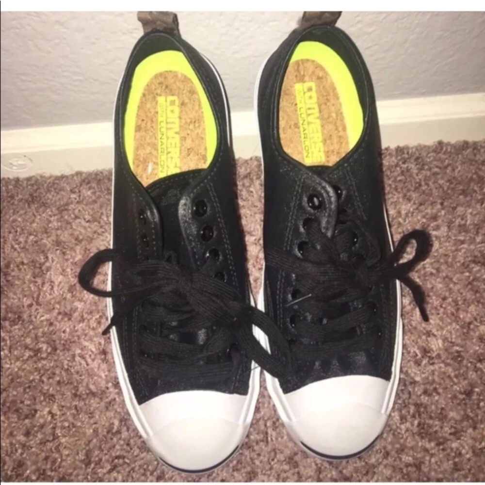 Converse Black Jack